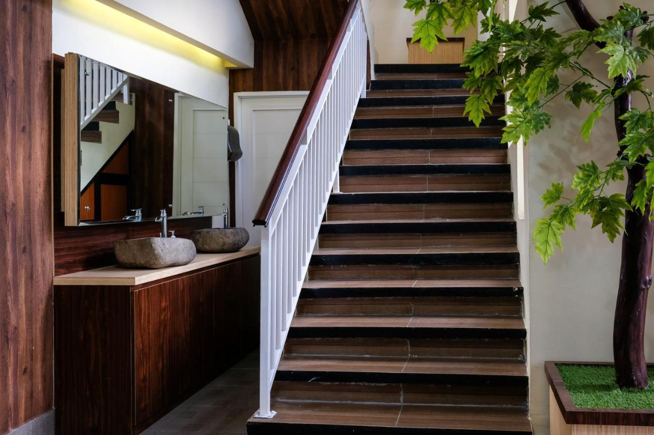 Oyo 683 Jepun Guesthouse Mataram Ngoại thất bức ảnh