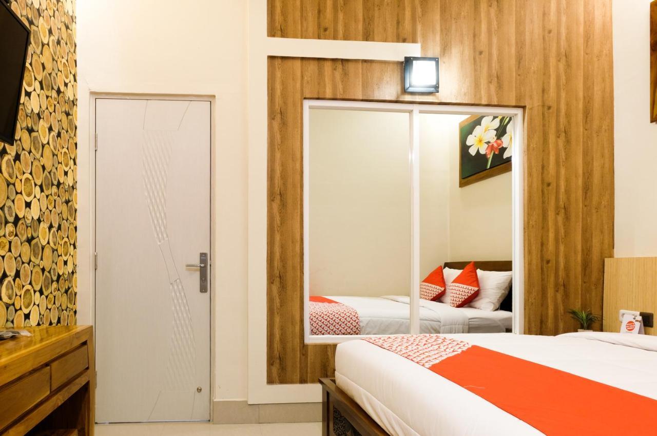 Oyo 683 Jepun Guesthouse Mataram Ngoại thất bức ảnh